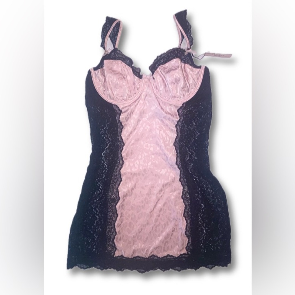 Victoria’s Secret black and pink nighty